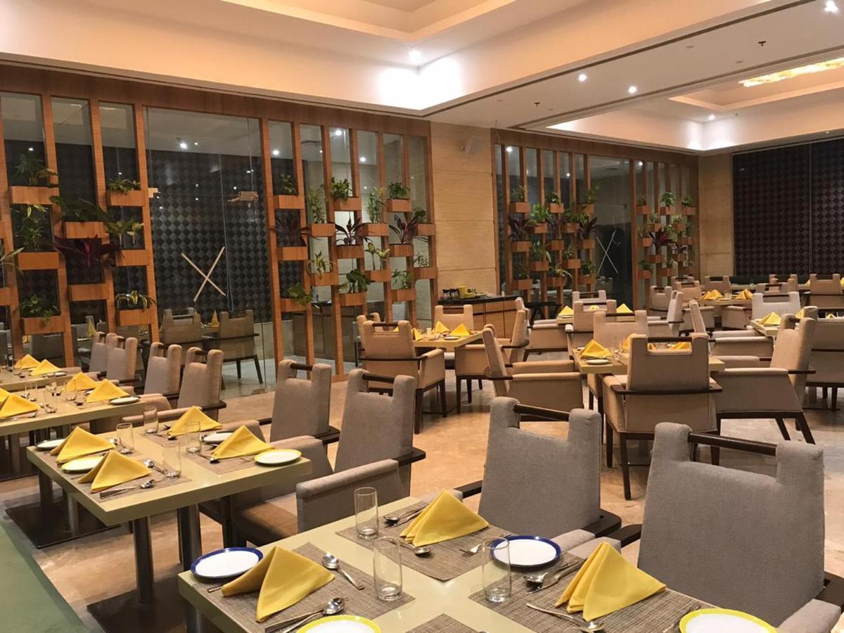 Babylon Capital Hotel Raipur  Ngoại thất bức ảnh