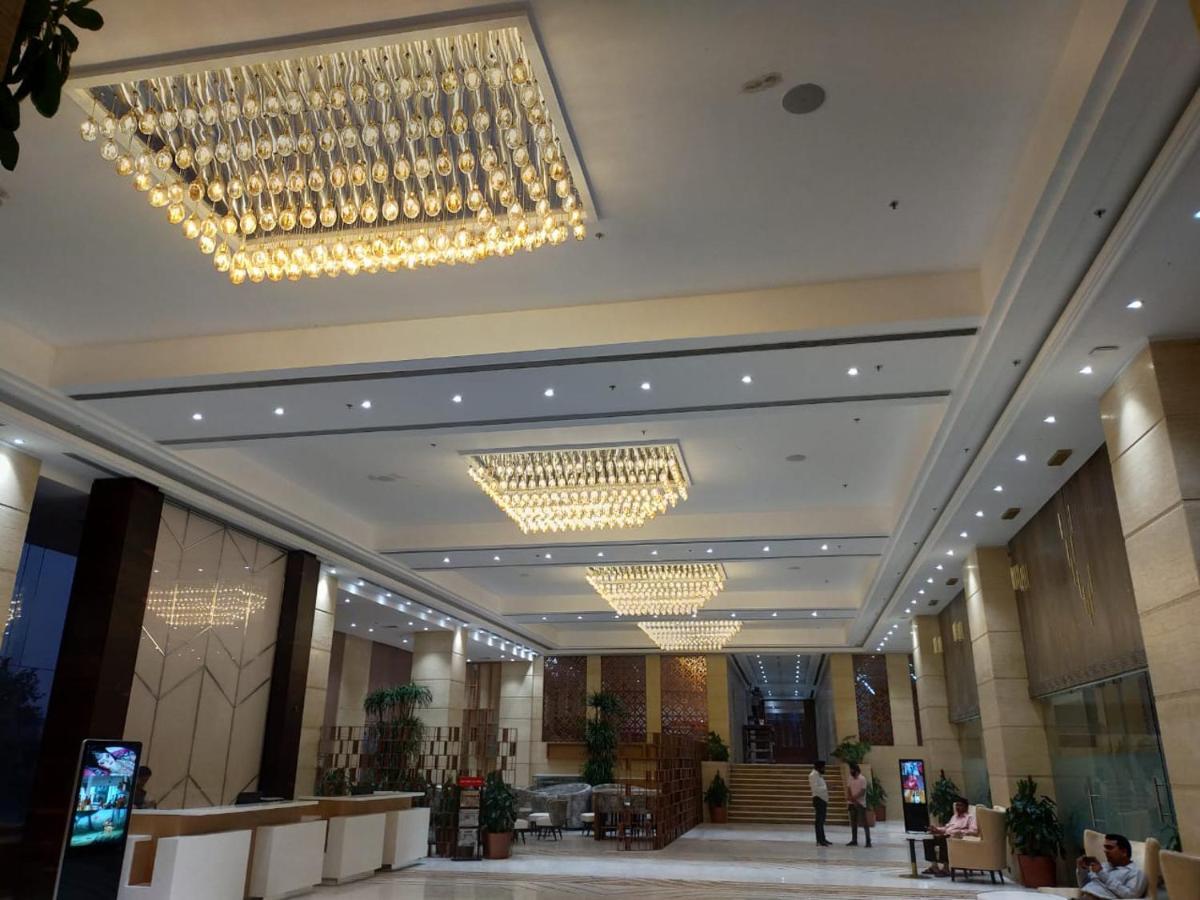 Babylon Capital Hotel Raipur  Ngoại thất bức ảnh